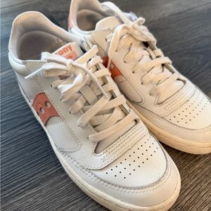 Saucony Jazz Court White and Pink Sneakers